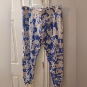 Spiritual Gangster  Blue & White Tie-Dye Size XL